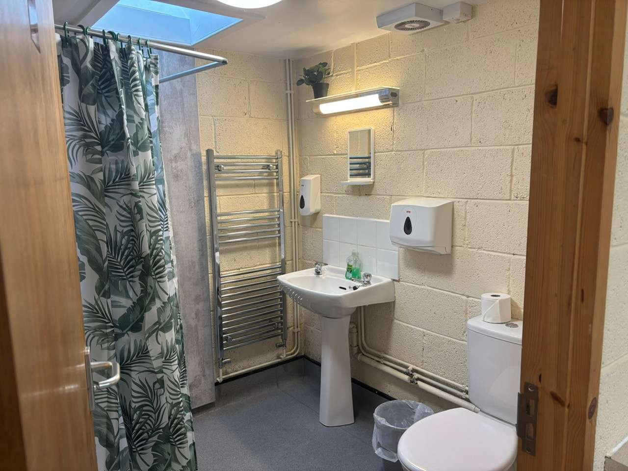 Bunkhouse bathroom Bunkhouse bathroom